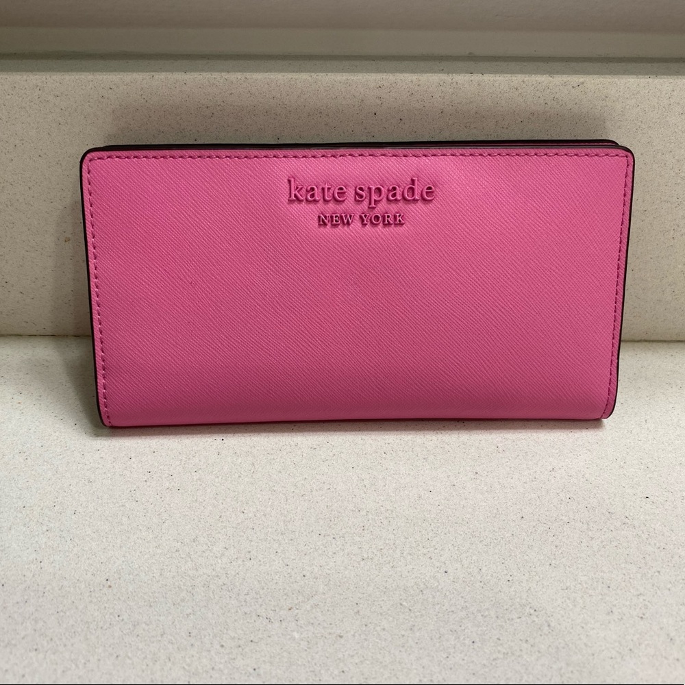 NWT Kate Spade “Staci” Slim Bi-Fold Wallet